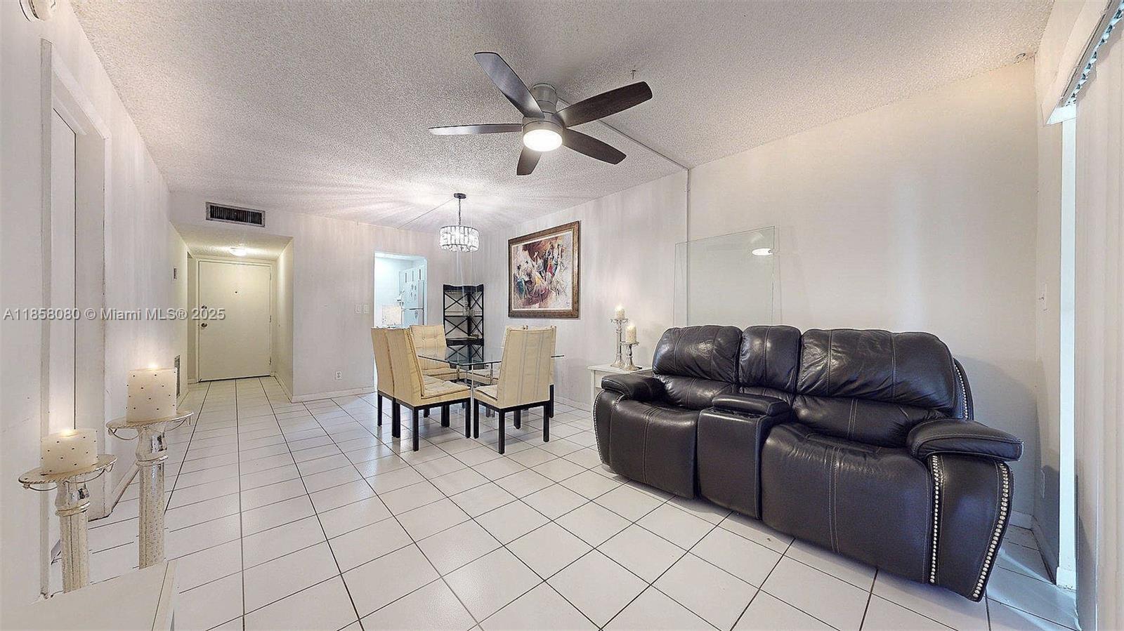 RAMBLEWOOD EAST CONDO - Residential