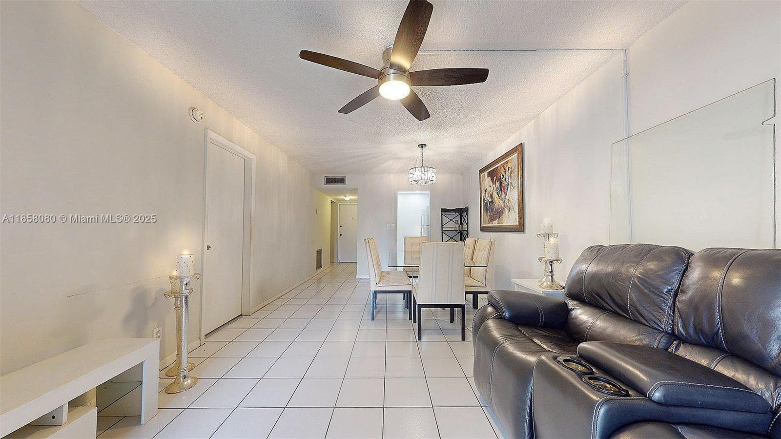 RAMBLEWOOD EAST CONDO - Residential