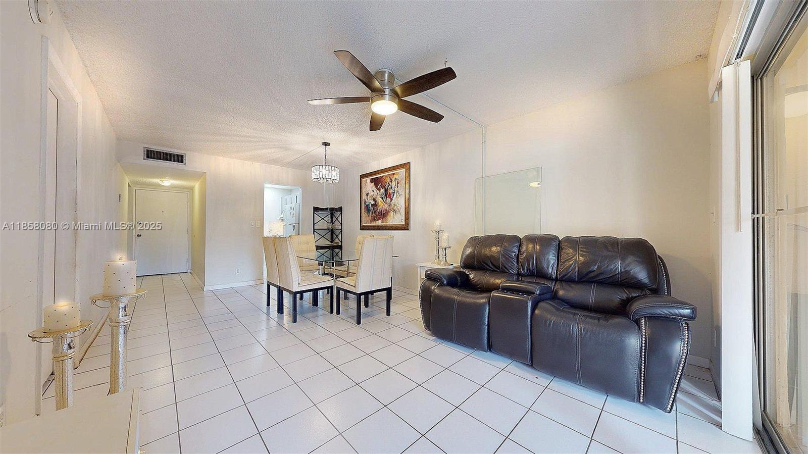 RAMBLEWOOD EAST CONDO - Residential