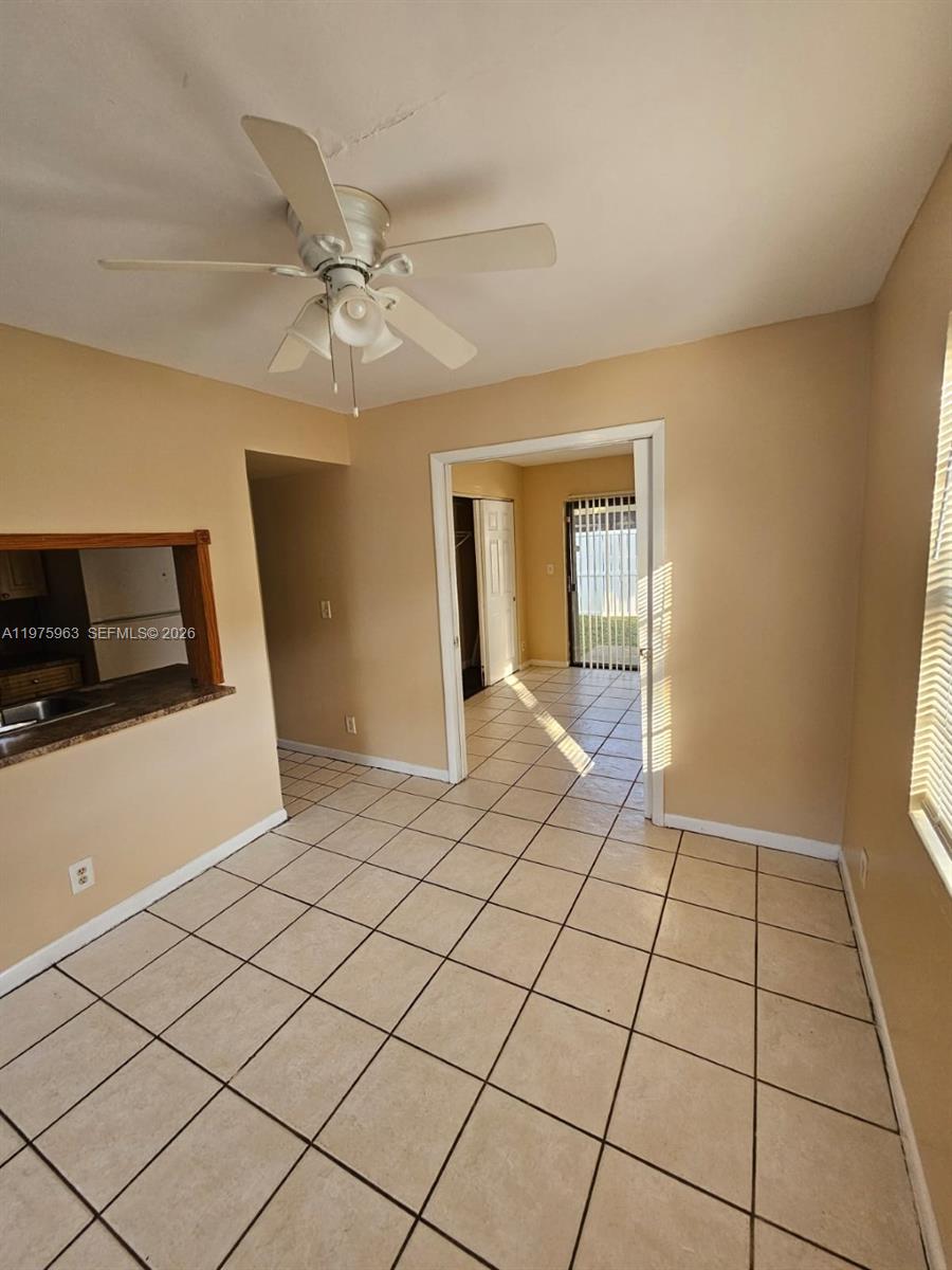 CASTLEWOOD VILLAGE - Residential Lease