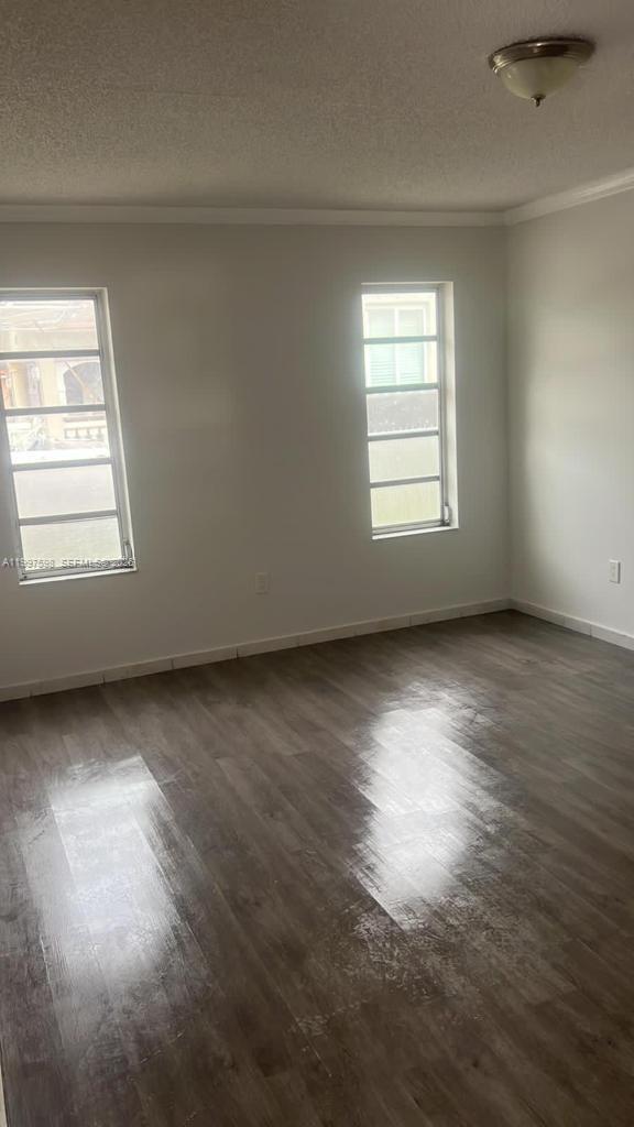 AMND PLAT OF MIAMI SUBURB - Residential Lease