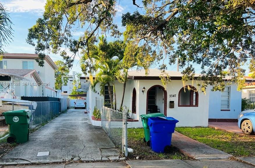 AMND PLAT OF MIAMI SUBURB - Residential Lease