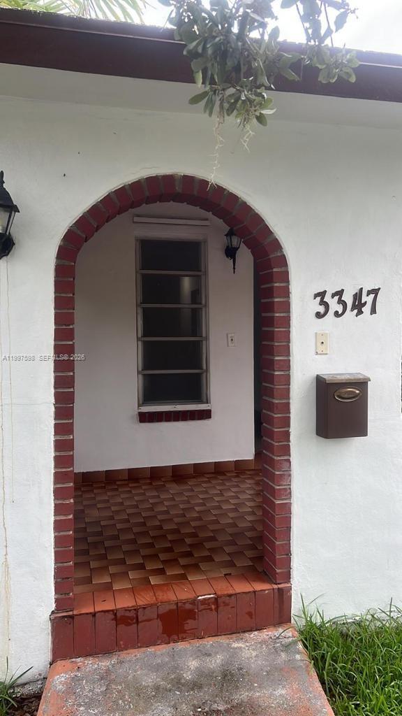 AMND PLAT OF MIAMI SUBURB - Residential Lease