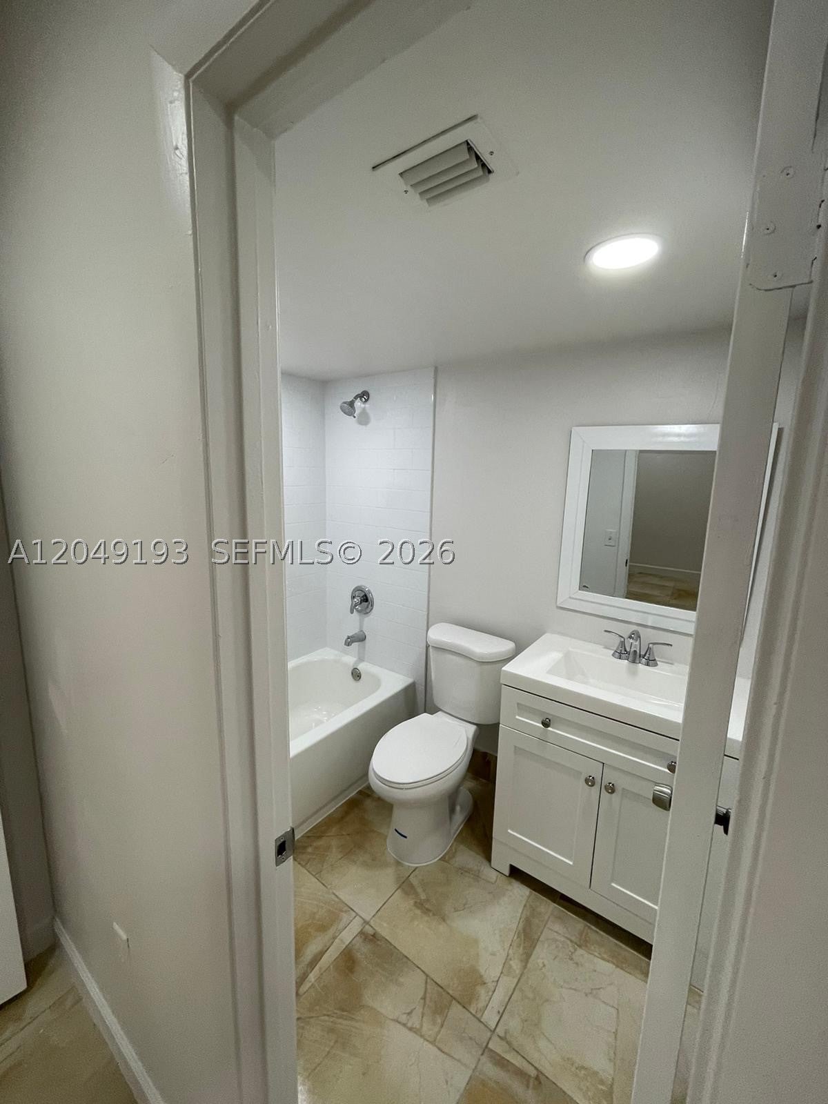 13037 SW 88th Ln 204A, Miami FL 33186