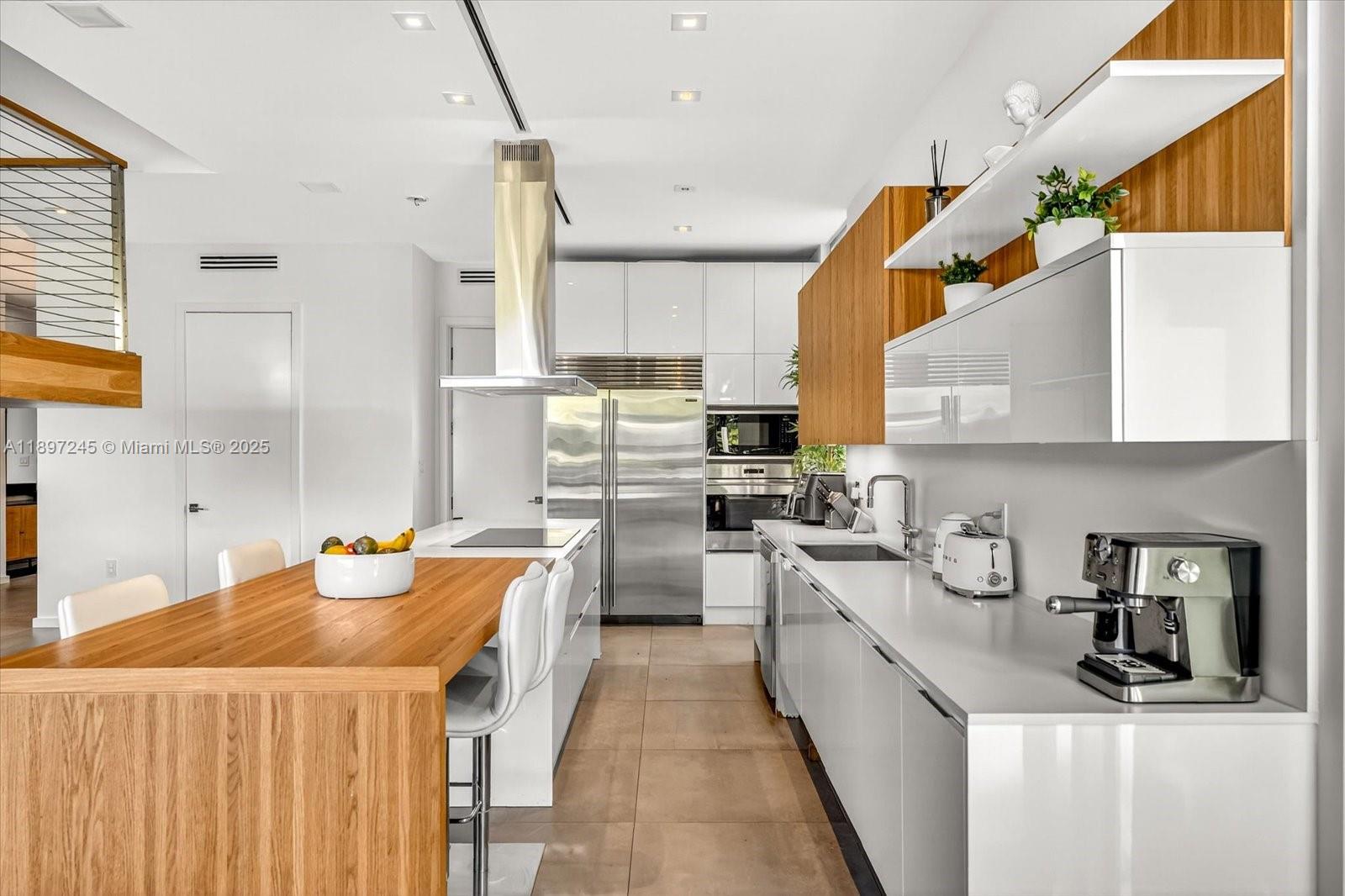 RIVIERA 1ST & 2ND ADDN AM - Residential