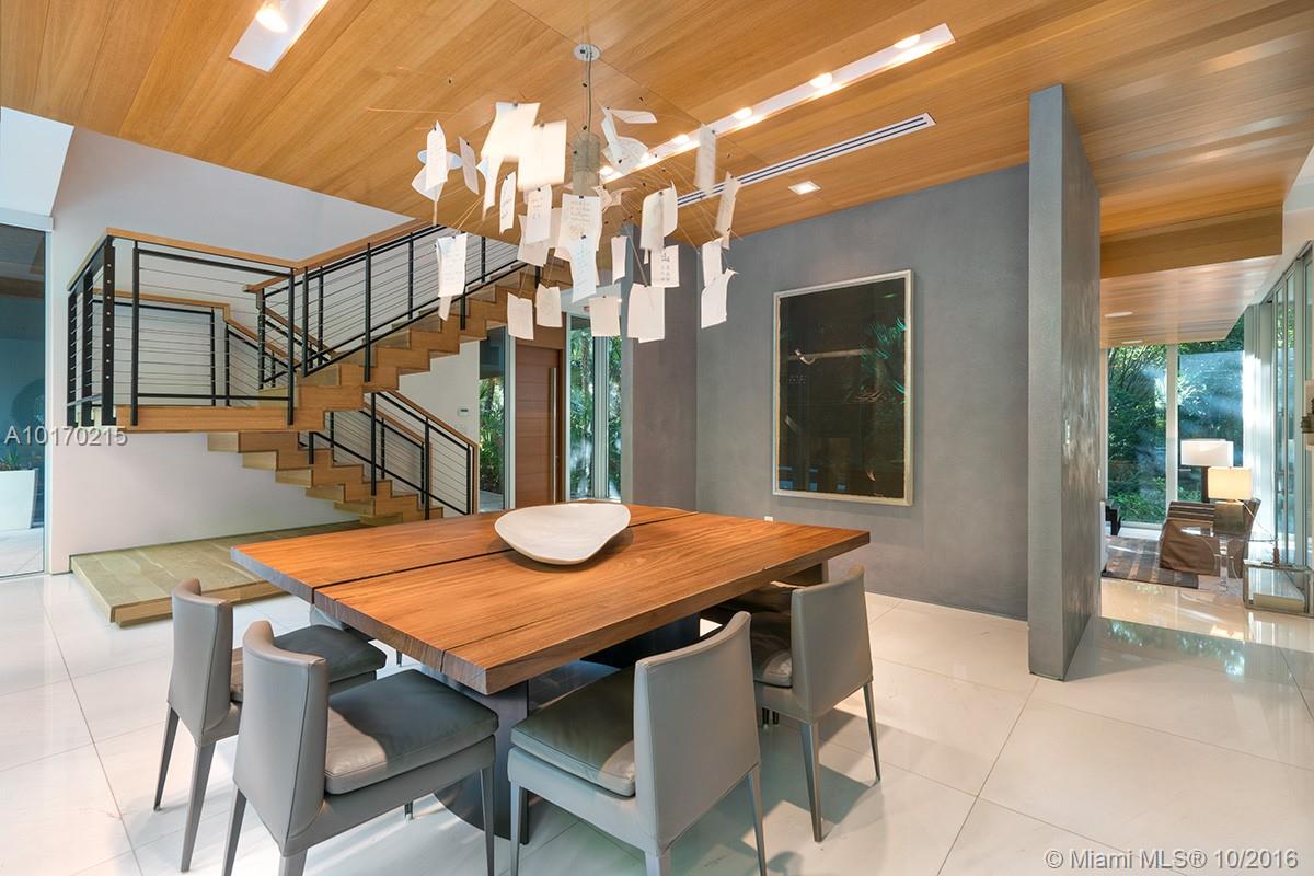 BISCAYNE CAMP - Residential