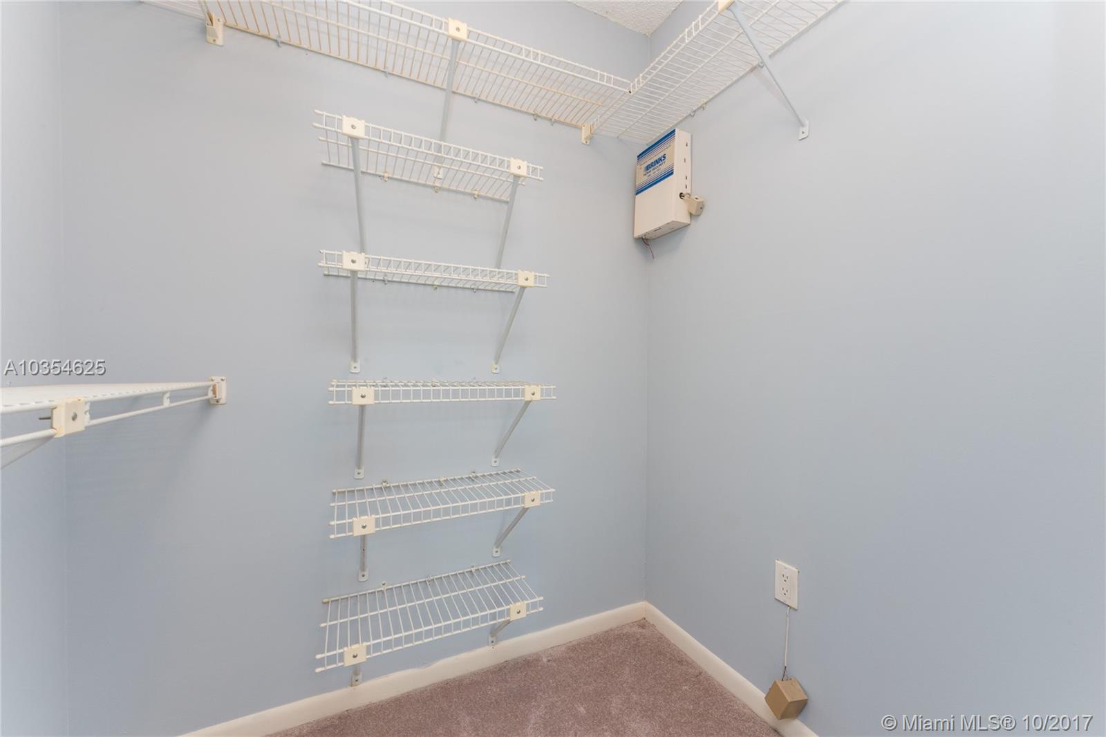 BILTMORE COURT VILLAS CON - Residential