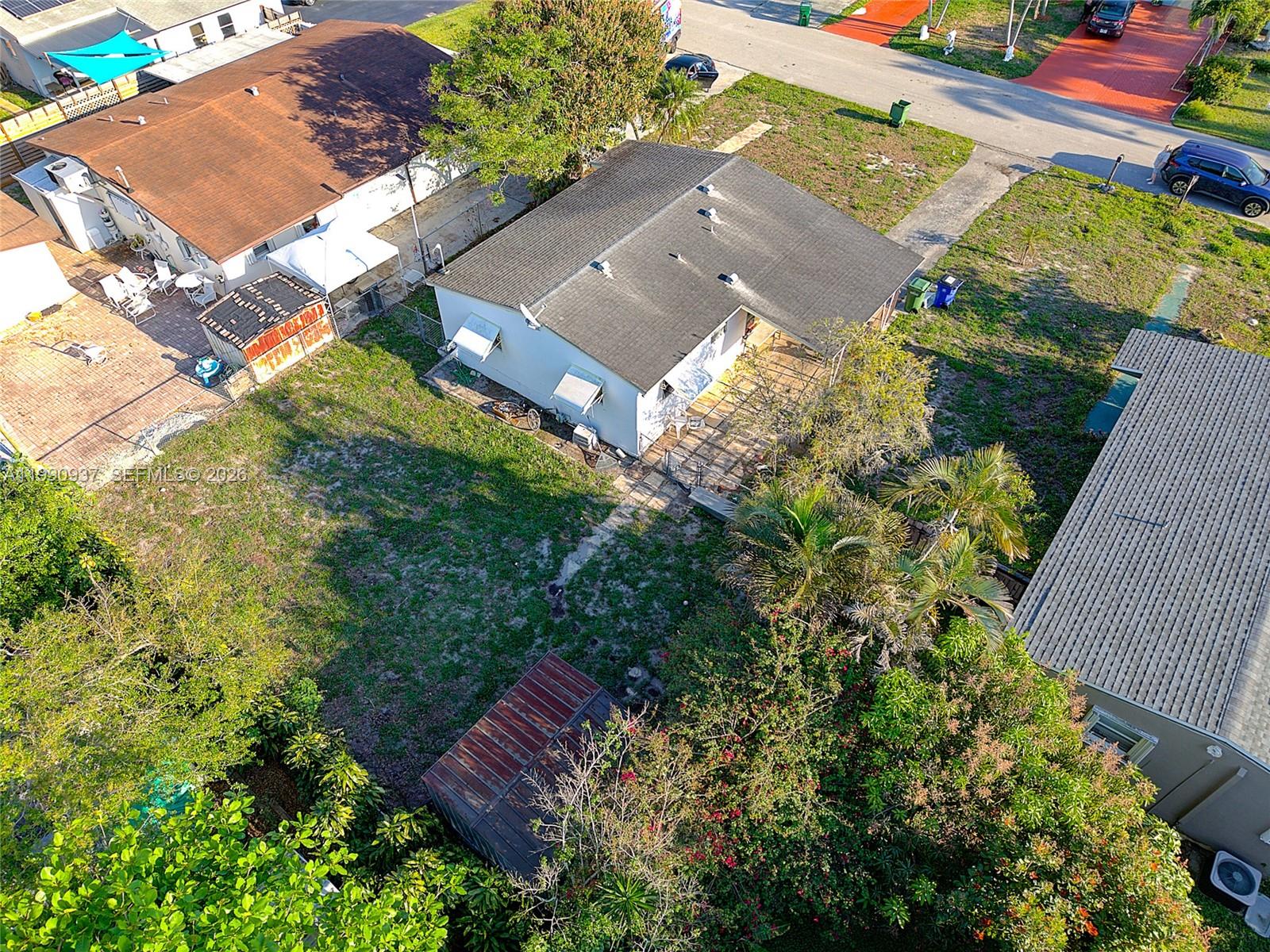 SOUTHGATE - Residential