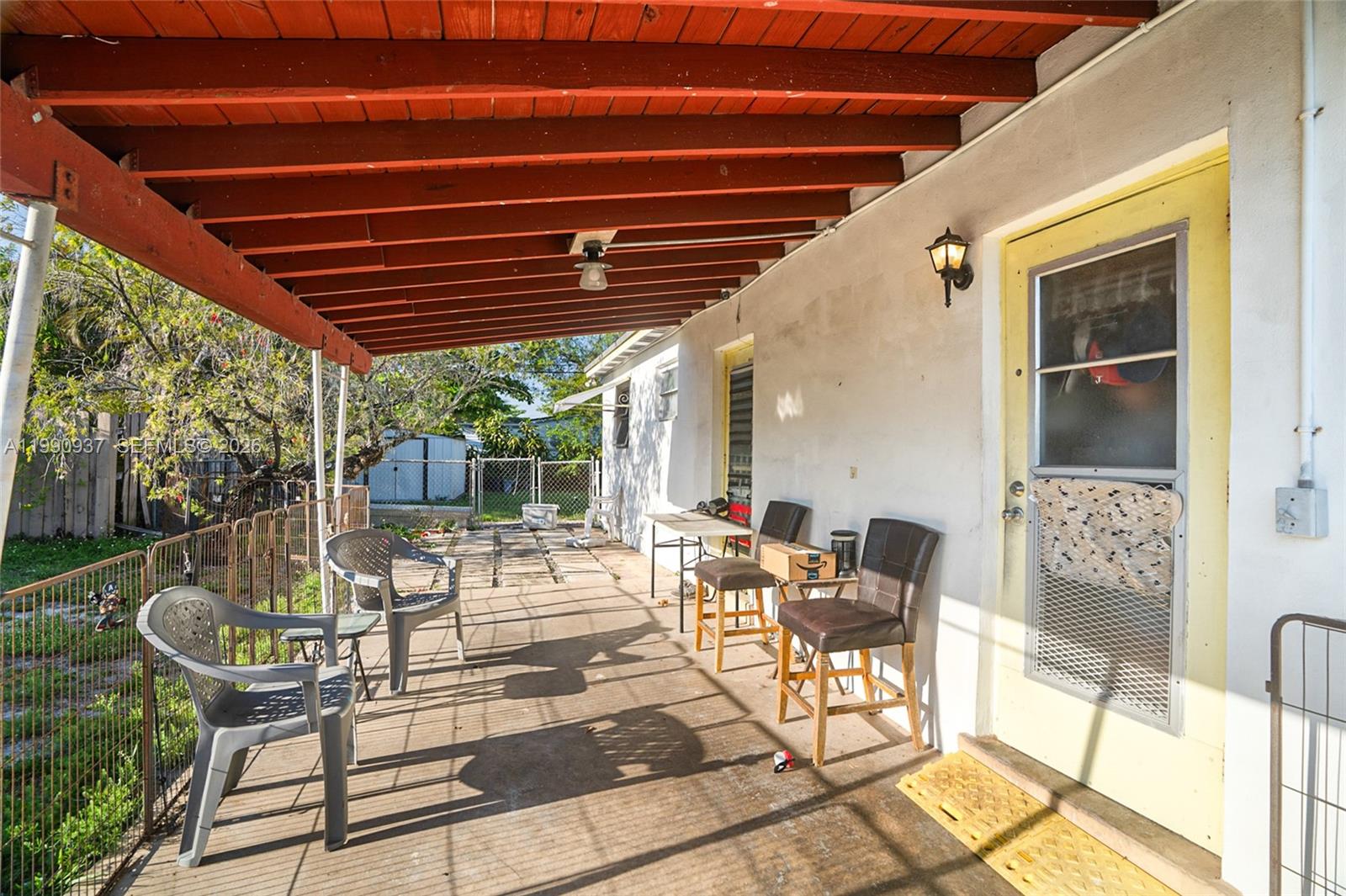 SOUTHGATE - Residential