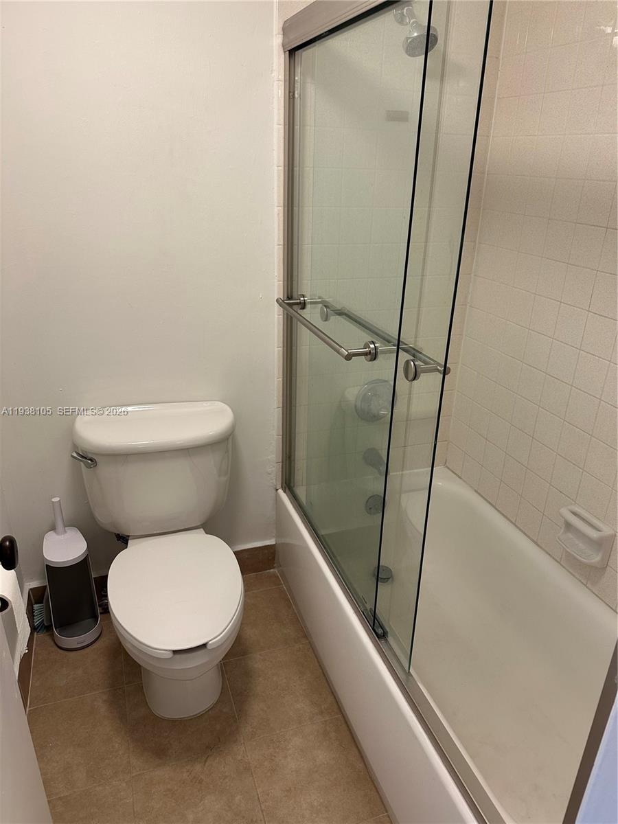 MAISON GRANDE CONDO - Residential Lease