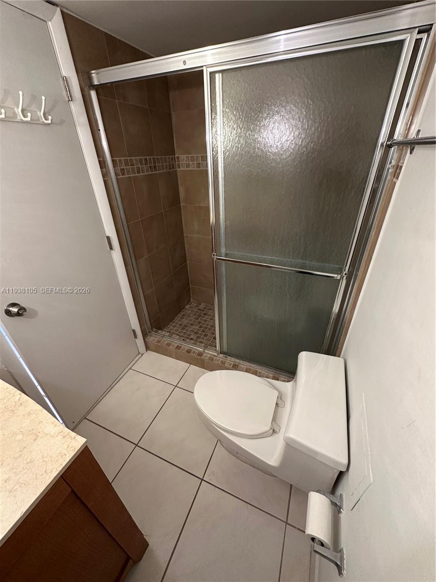 MAISON GRANDE CONDO - Residential Lease