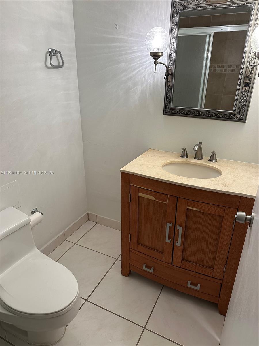MAISON GRANDE CONDO - Residential Lease