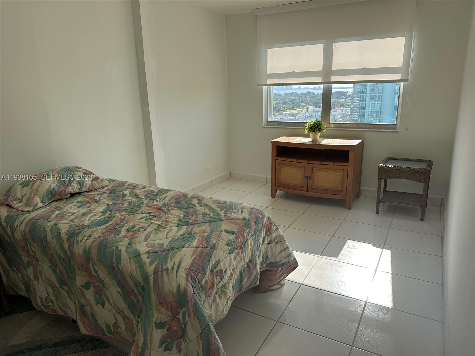 MAISON GRANDE CONDO - Residential Lease