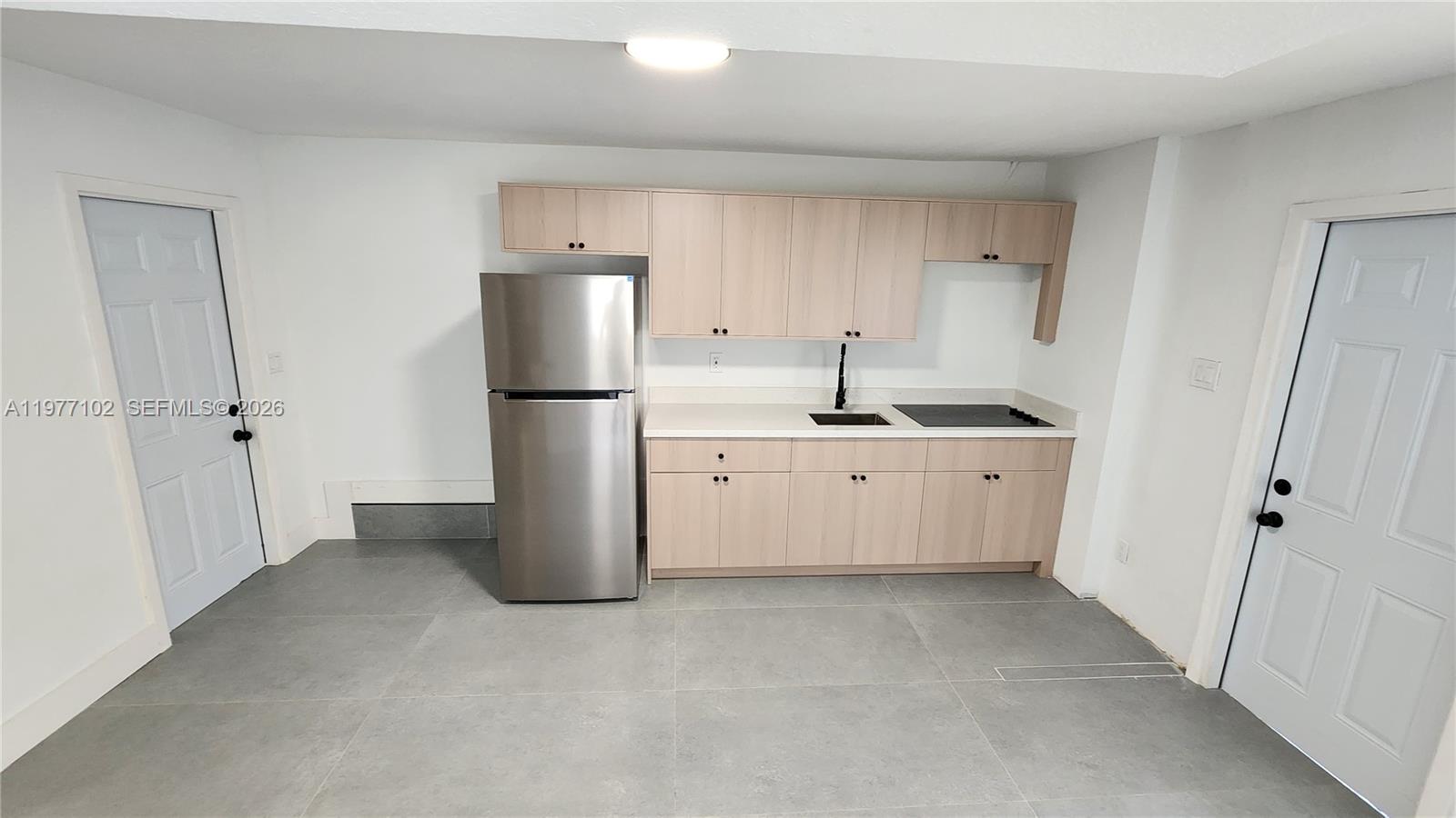 WEST PERRINE ADDN - Residential Lease