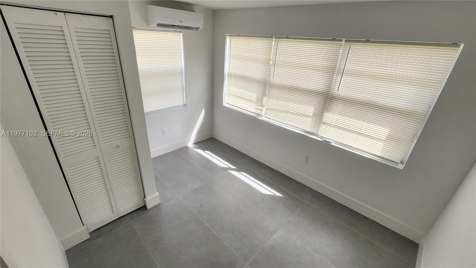 WEST PERRINE ADDN - Residential Lease