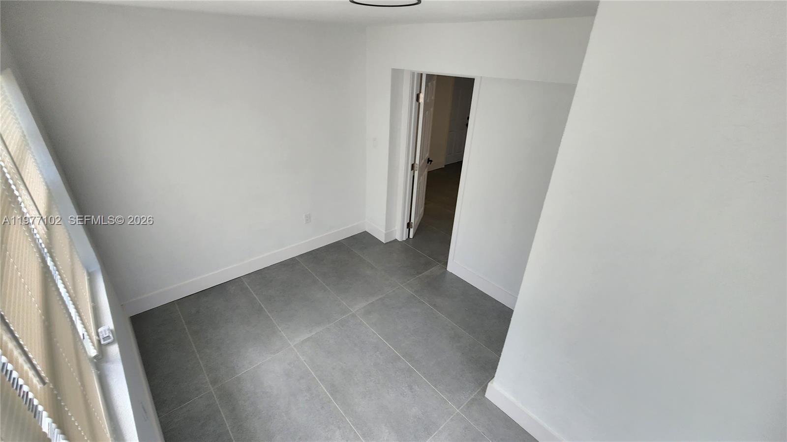 WEST PERRINE ADDN - Residential Lease