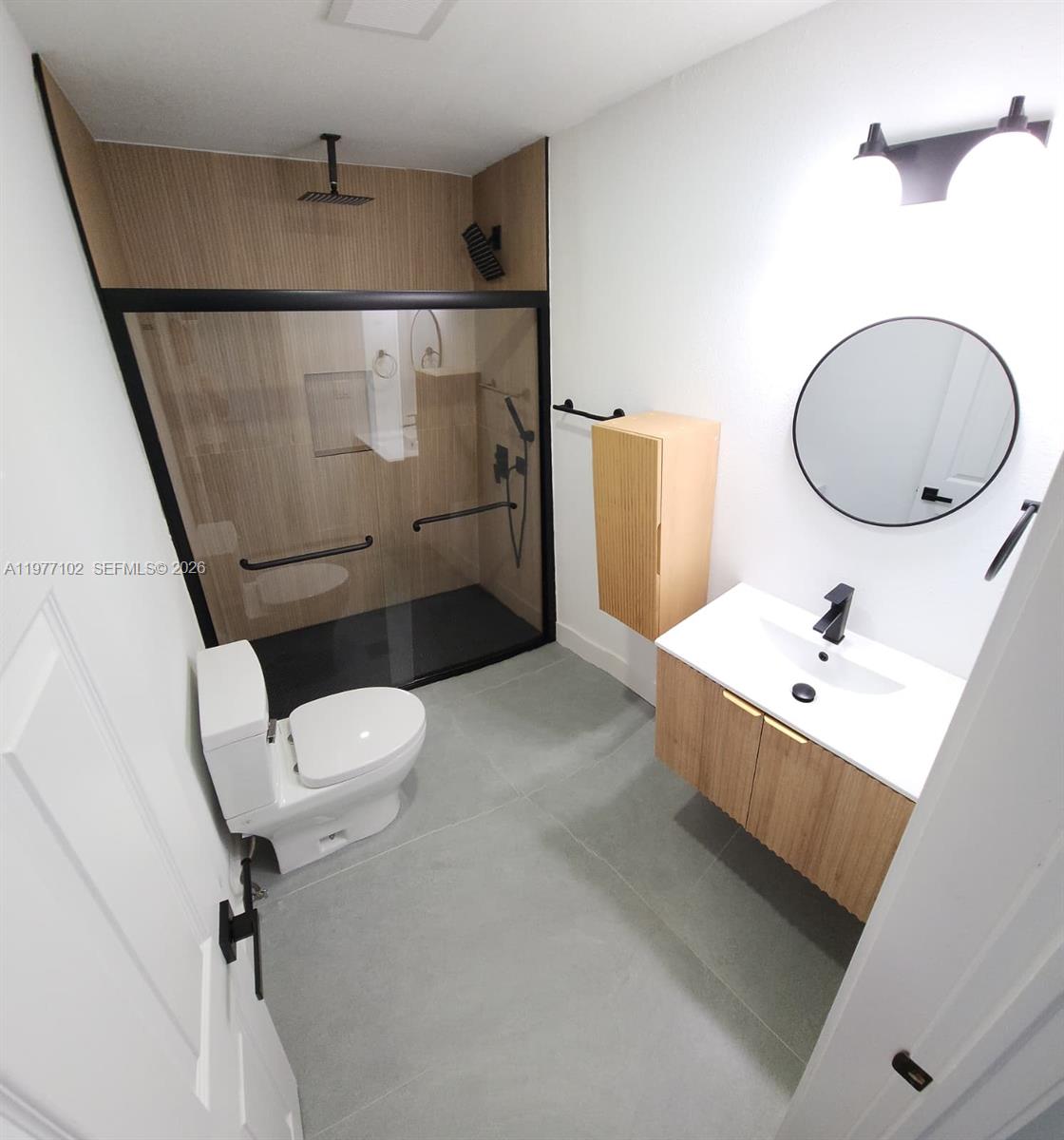 WEST PERRINE ADDN - Residential Lease