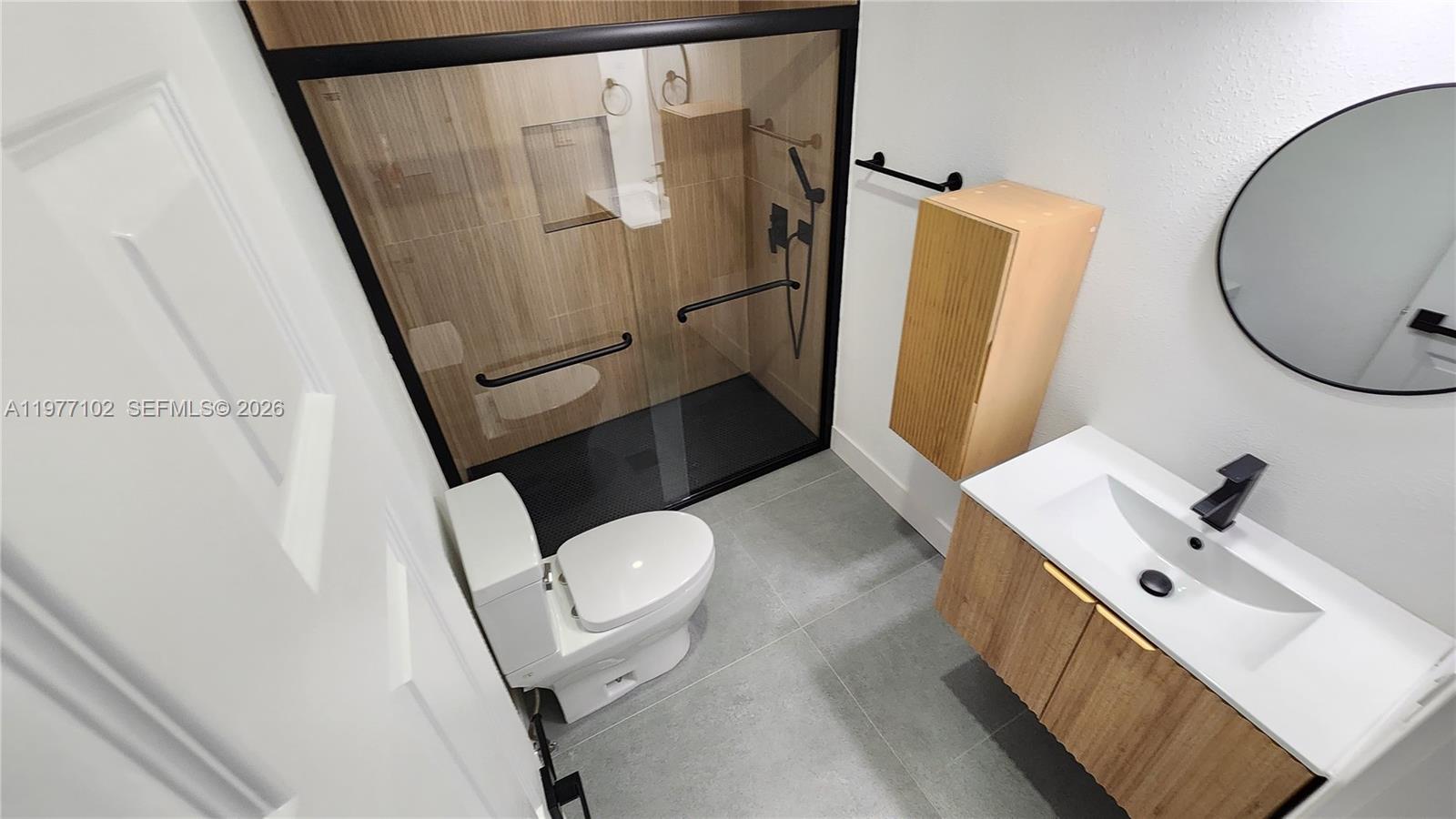 WEST PERRINE ADDN - Residential Lease