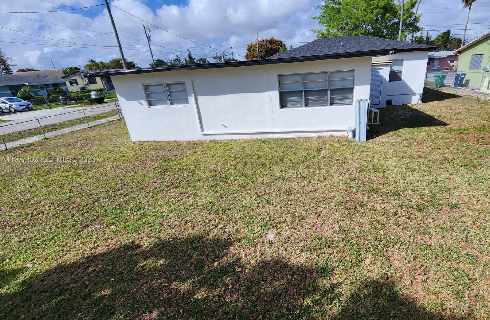 WEST PERRINE ADDN - Residential Lease