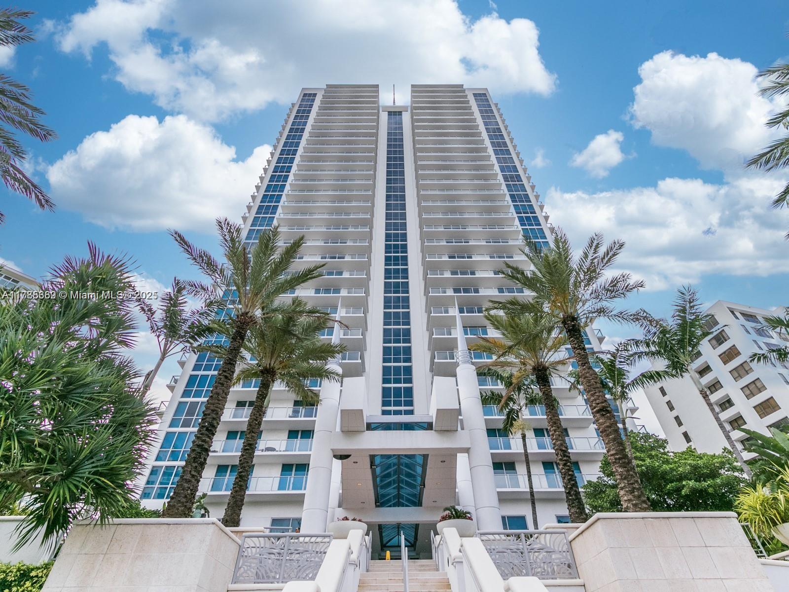 Rental Property at 3101 S Ocean Dr 1707, Hollywood, Broward County, Florida - Bedrooms: 3 
Bathrooms: 4  - $12,500 MO.