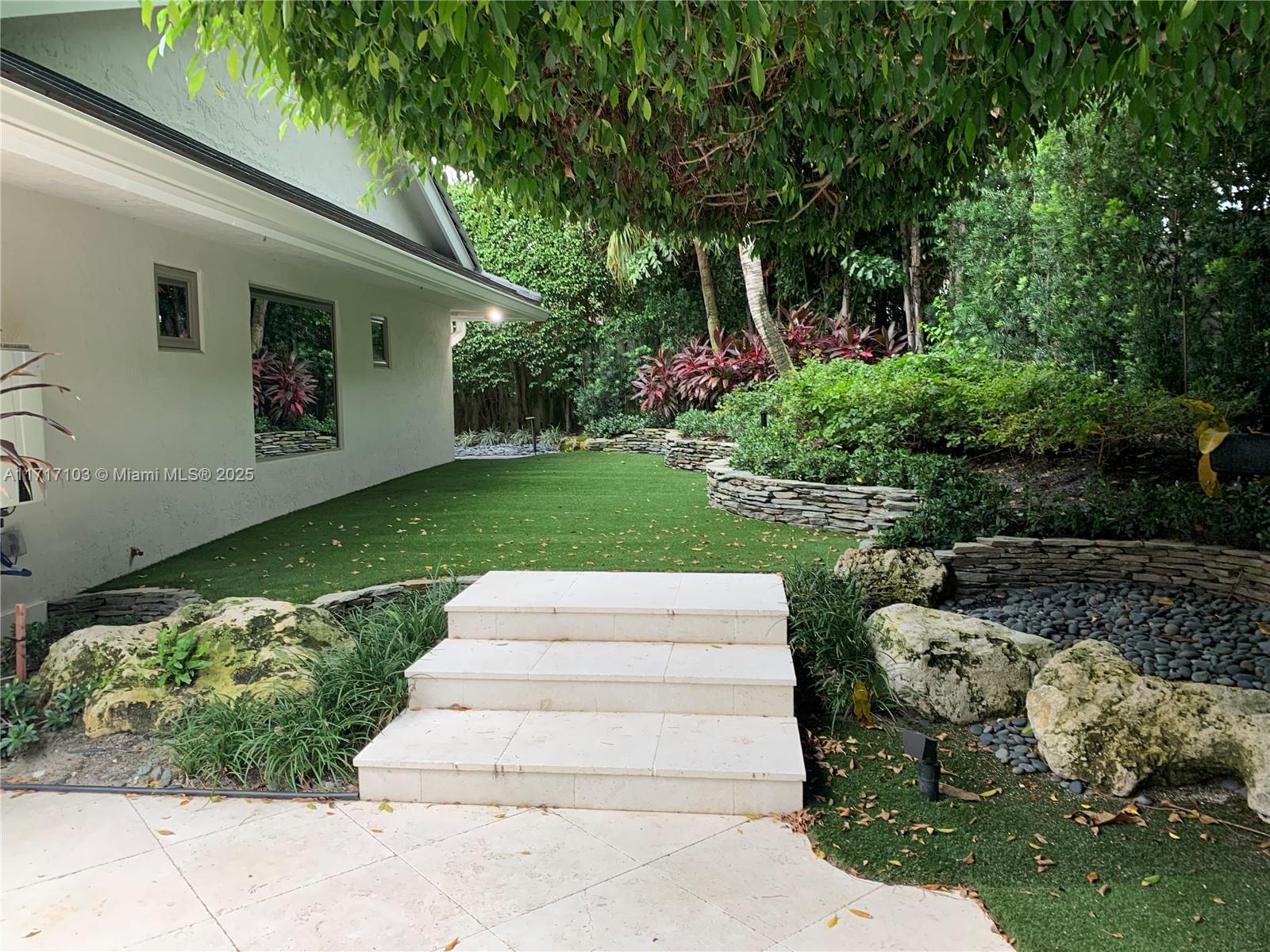 SANCTUARY - Residential