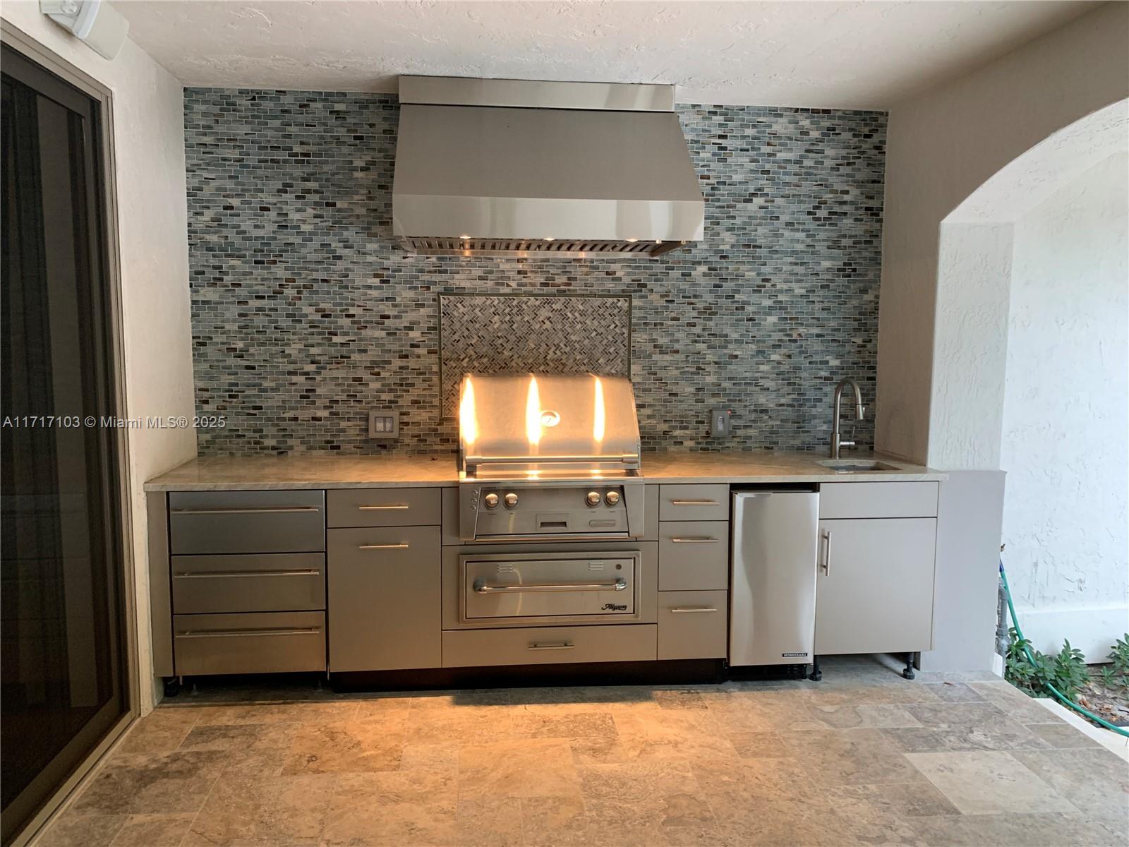 SANCTUARY - Residential