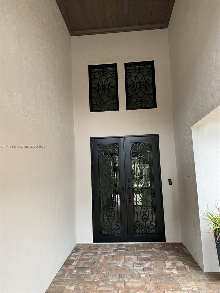 SANCTUARY - Residential
