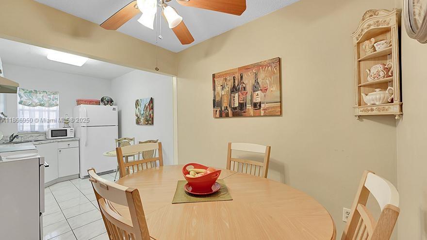 1747 Rodman St 207