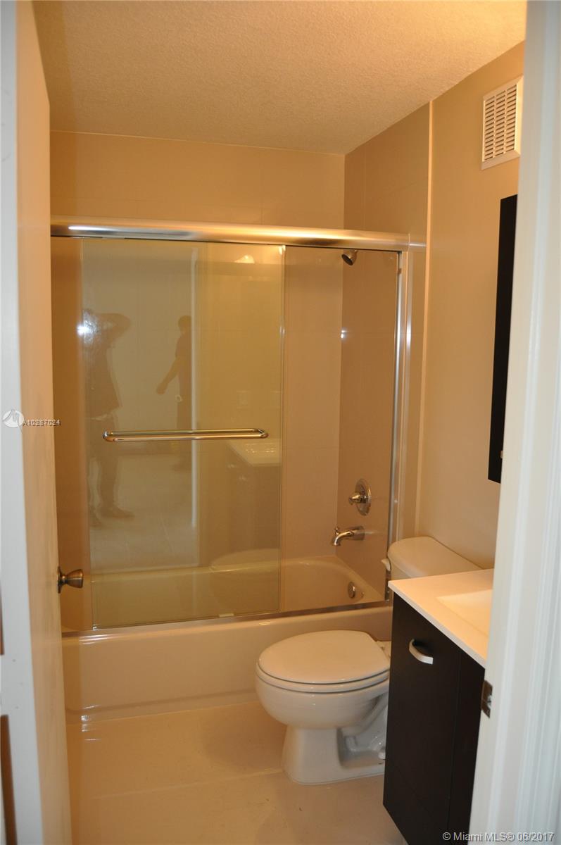 Venetia Gardens South Con - Residential Lease