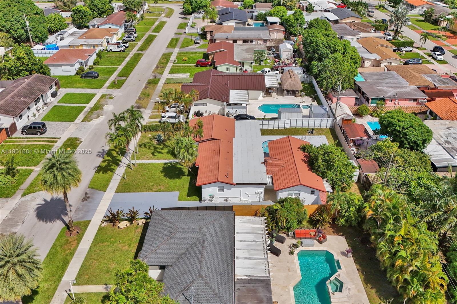 PALM SPRINGS SUB SEC A 4T - Residential Lease