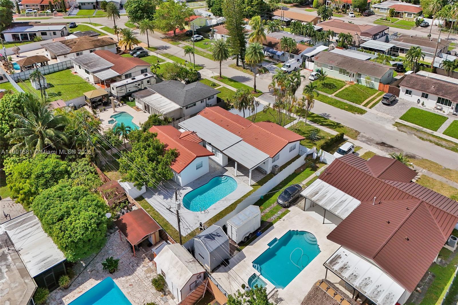 PALM SPRINGS SUB SEC A 4T - Residential Lease