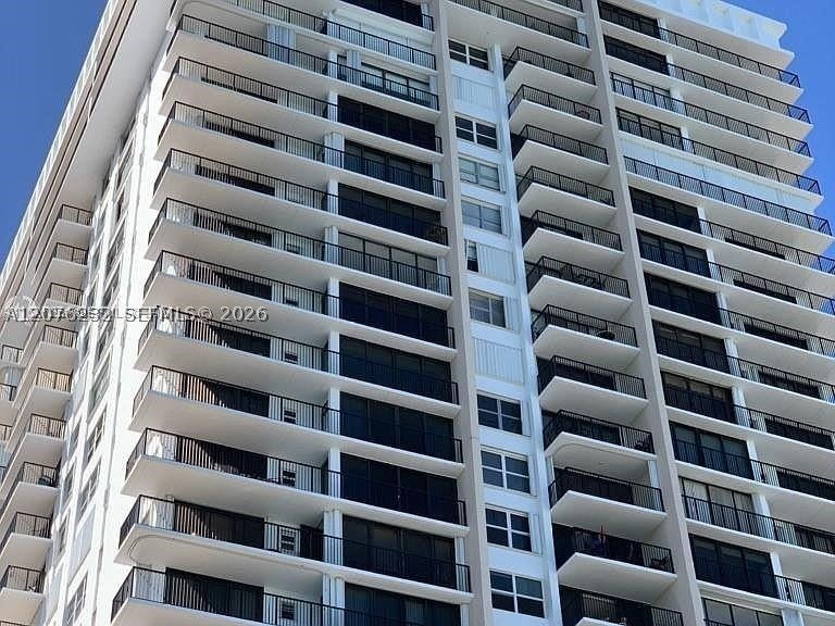 2201 S Ocean Drive 1507