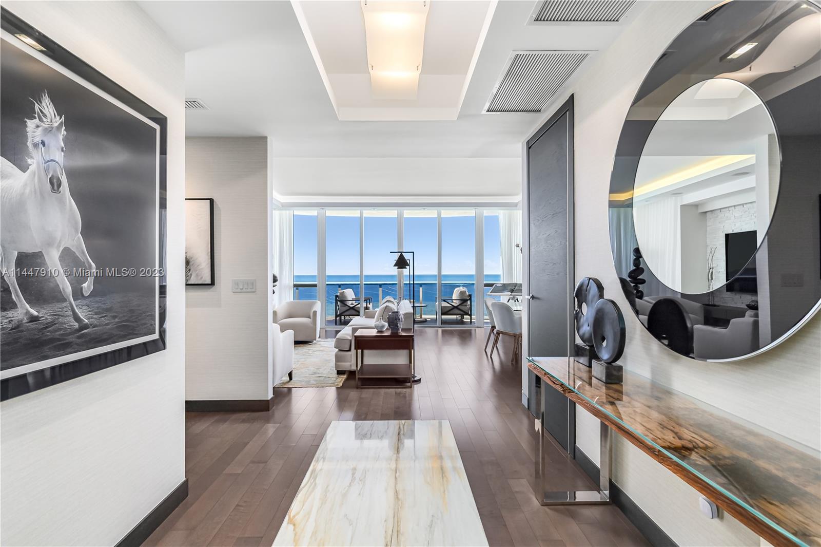 TDR TOWER III CONDO - Residential