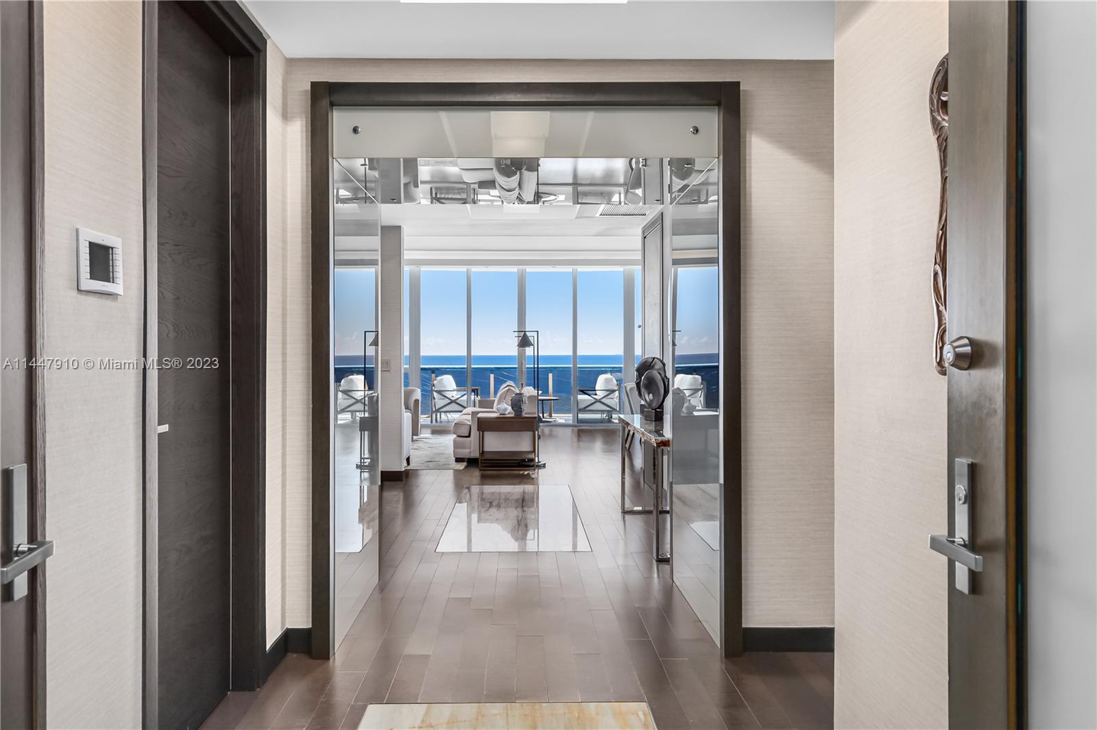 TDR TOWER III CONDO - Residential