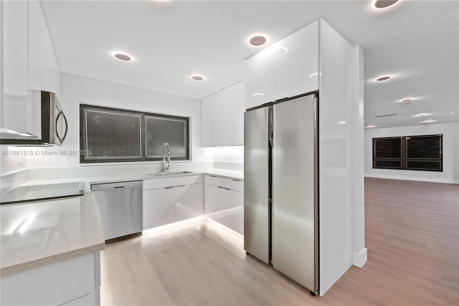 The Villa Residences Of Em - Residential Lease