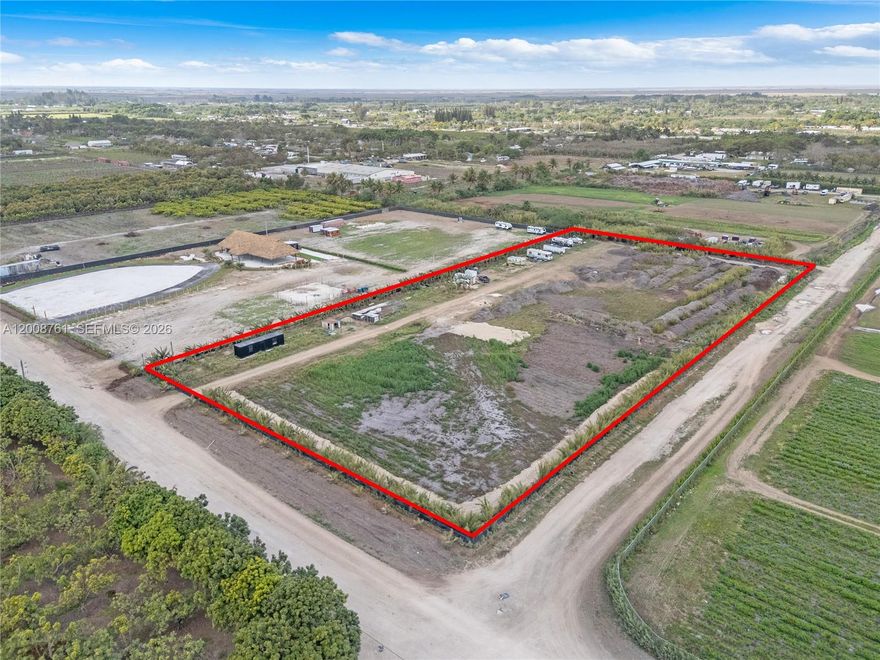 Exceptional 5-acre corner parcel offering a unique investment opportunity. The property features access from two different streets, providing excellent flexibility for development and future use. With its corner positioning and dual access points, the land offers strong potential to subdivide into two separate folios, making it ideal for investors, builders, or future residential development. The property is fully fenced and includes a water well, adding practical value and functionality for agricultural, residential, or future development use. This versatile parcel provides privacy, accessibility, and multiple possibilities for expansion or resale, all within a growing area with strong long-term value. A rare opportunity to secure a large tract of land with subdivision potential and excellent positioning.