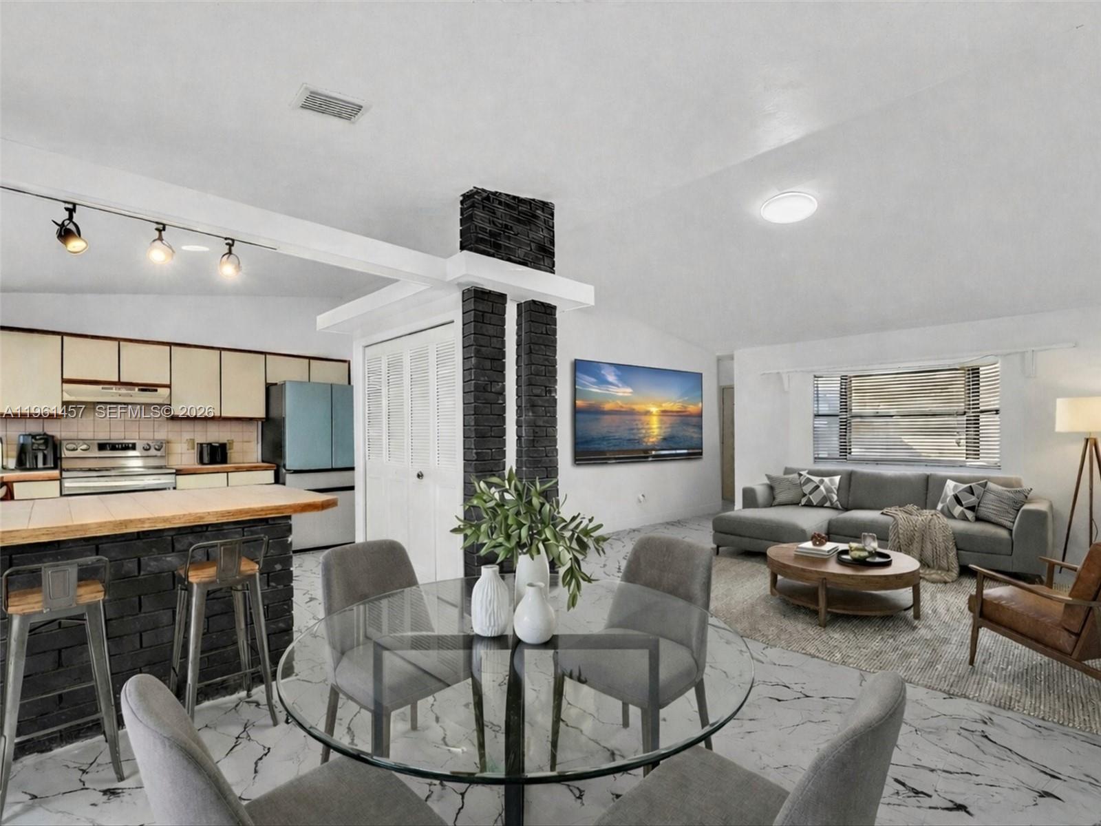 PORT ST LUCIE SECTION 10 - Residential