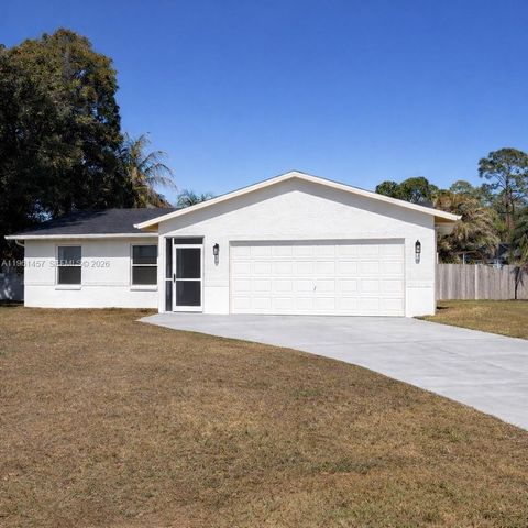 1819 SE Joy Haven St Port St Lucie FL 34983