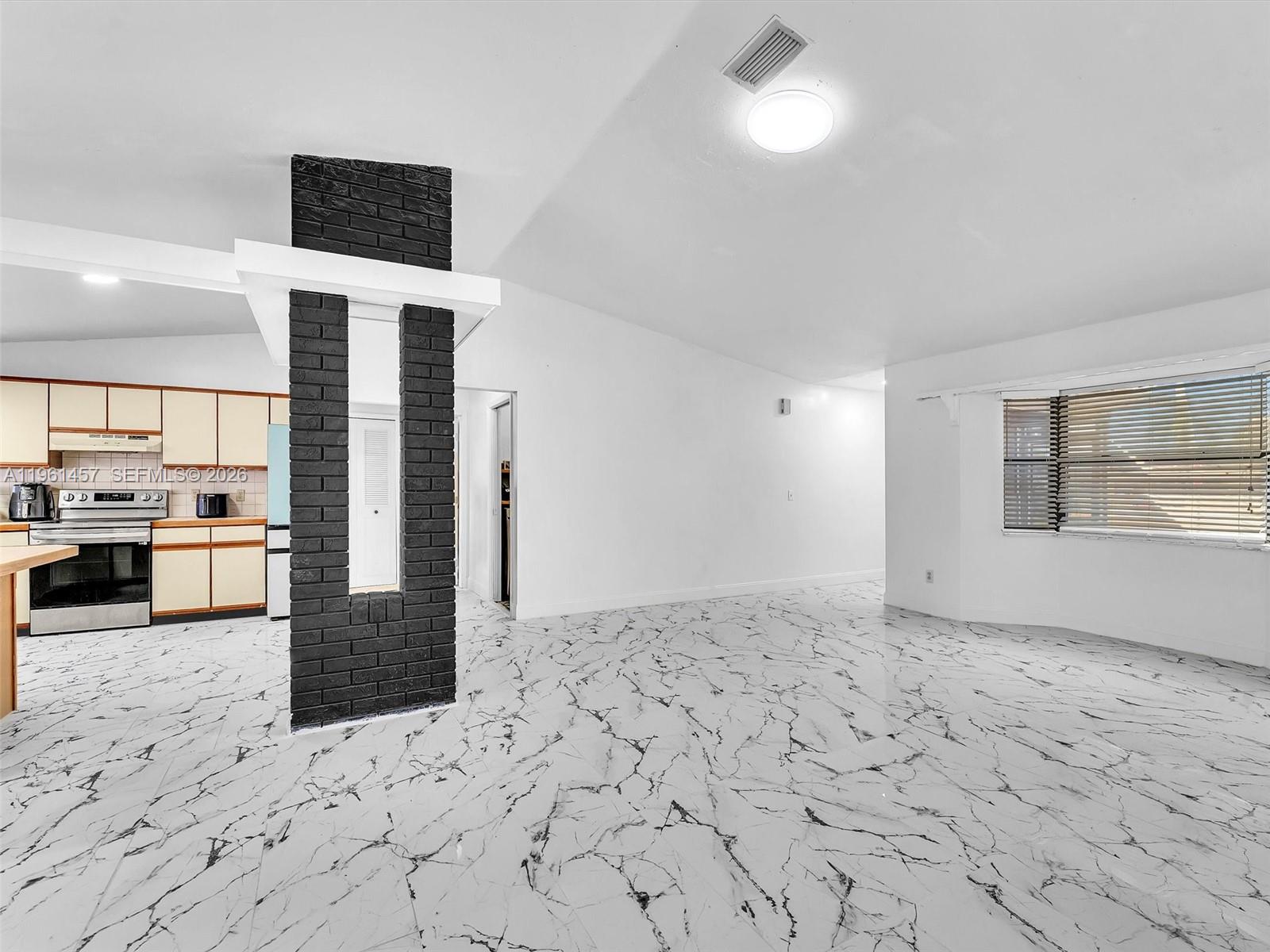 PORT ST LUCIE SECTION 10 - Residential