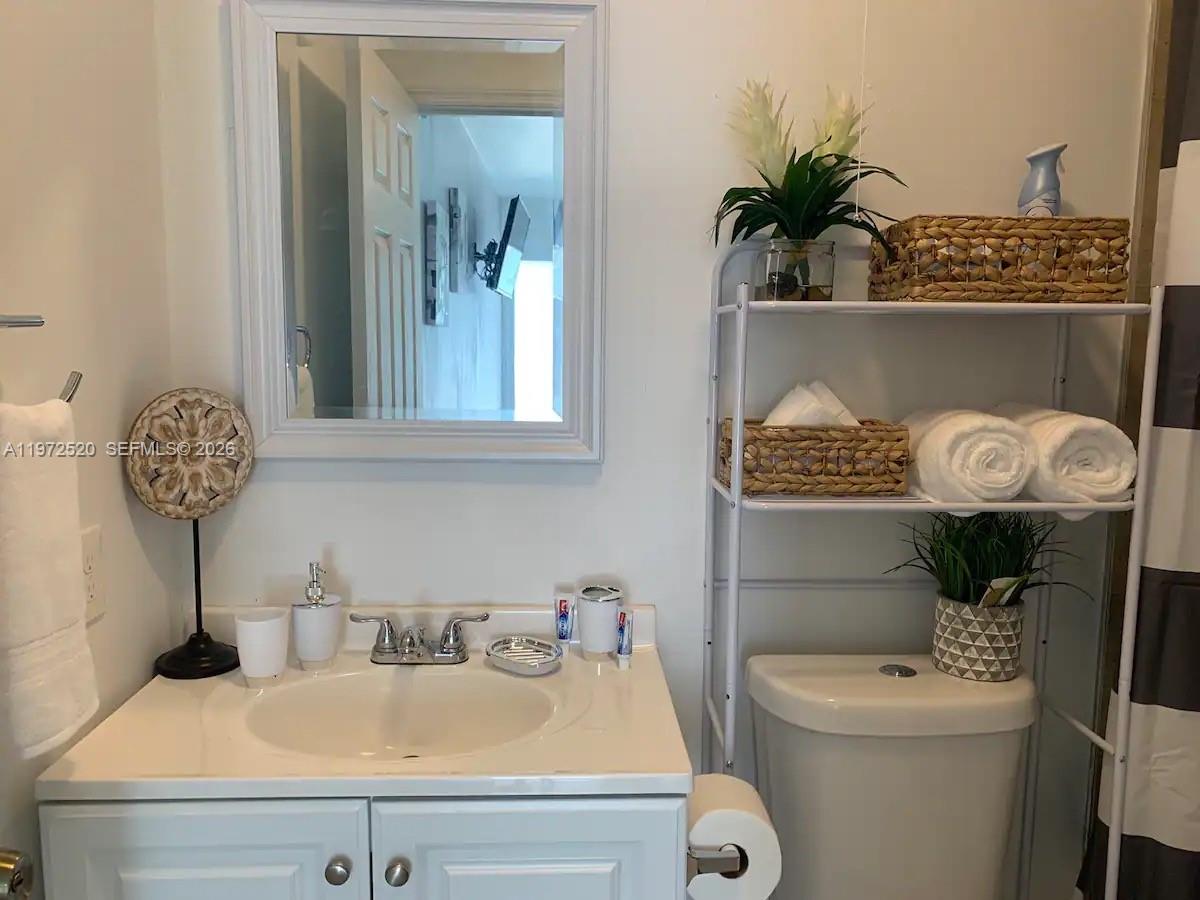 KENWOOD SUB - Residential Income