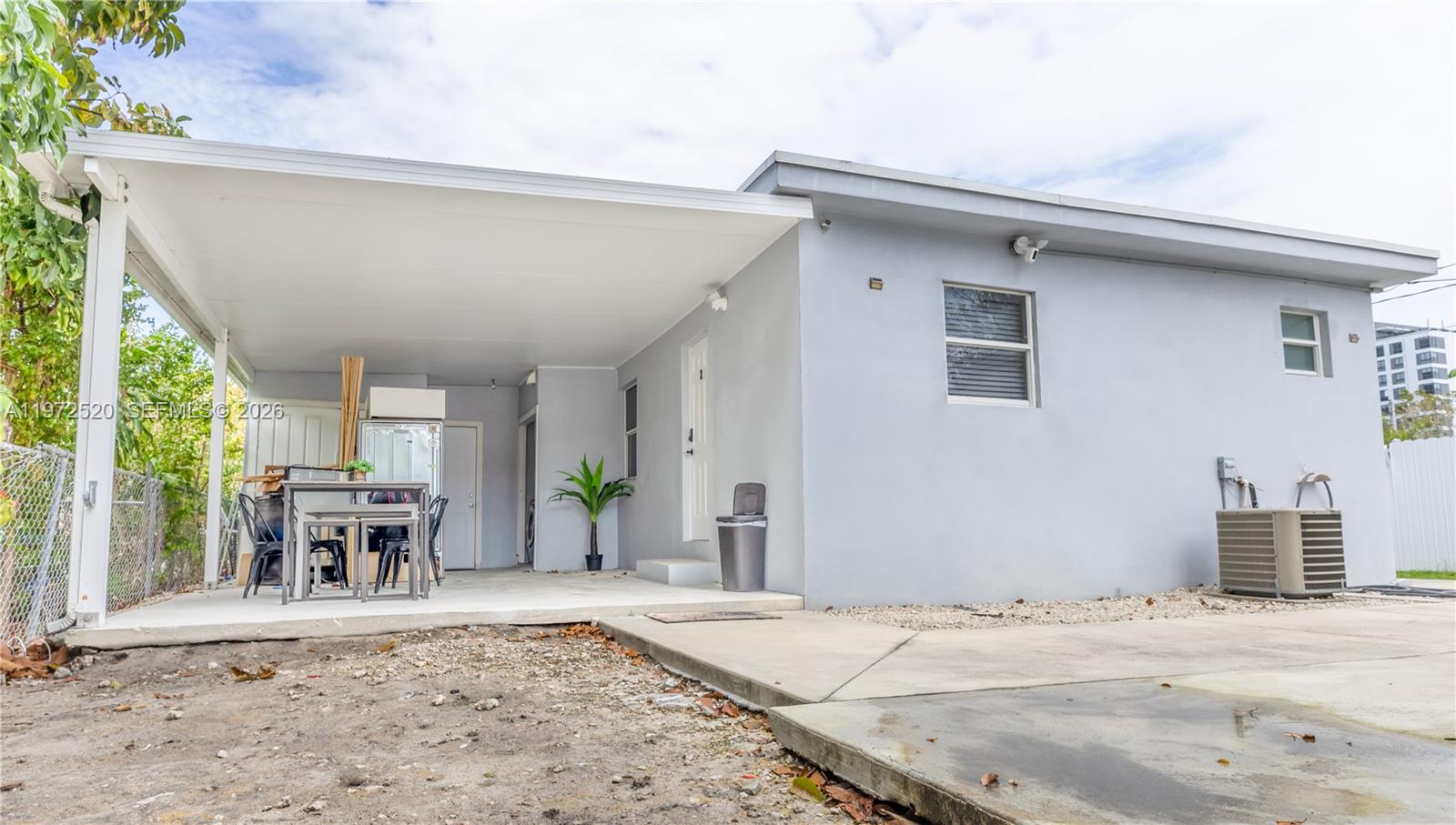 KENWOOD SUB - Residential Income