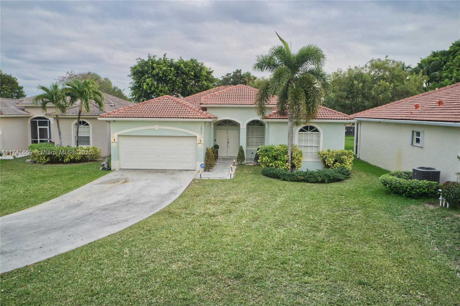 Welcome to Augusta Green Estates in Keys Gate, Homestead! . An open Floor plan with spacious living areas is featured in this residence. There are 4 bedrooms, 3 bathrooms, updated kitchen with sleek stainless steel appliances and granite countertops throughout. There are amenities available at Keys Gate like a luxury golf course within a gated community, Swimming pools, a fully equipped gym, tennis courts, a clubhouse, a playground, bike paths and more. A variety of family friendly attractions, top rated schools, beautiful parks, sandy beaches, go kart tracks and popular restaurants are all nearby. Baptist Hospital is close by off the Florida Turnpike are easily accessible from this prime location. HOA includes 1 GIG AT&T fiber internet and Direct TV.