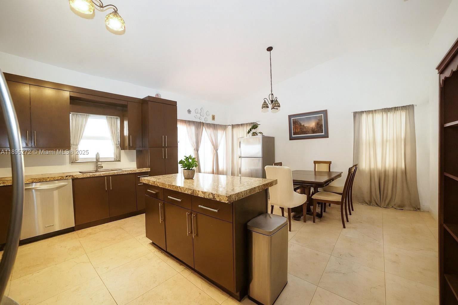 SAVANNAH PLAT 4 - Residential