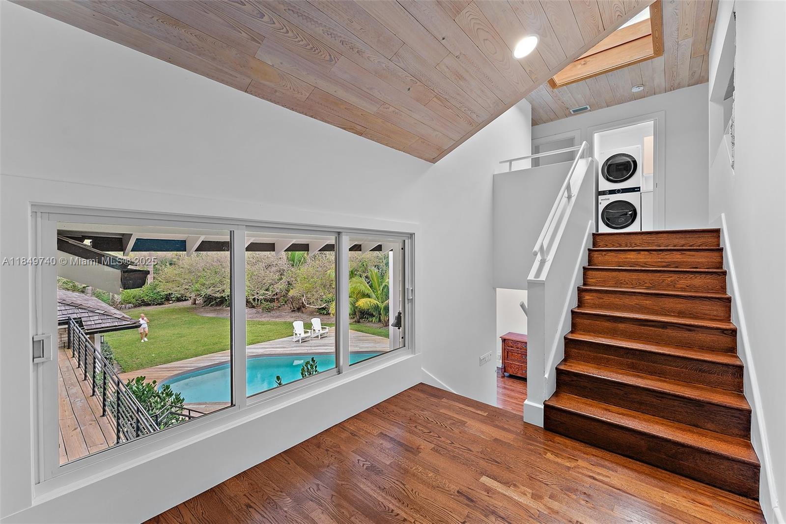 BON AIR BEACH - Residential