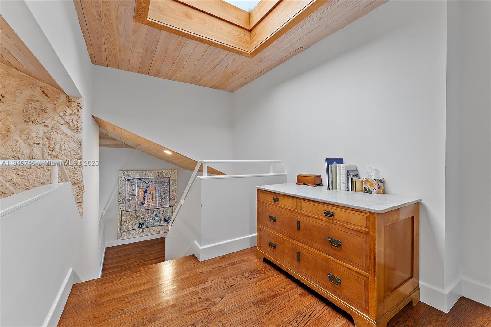 BON AIR BEACH - Residential