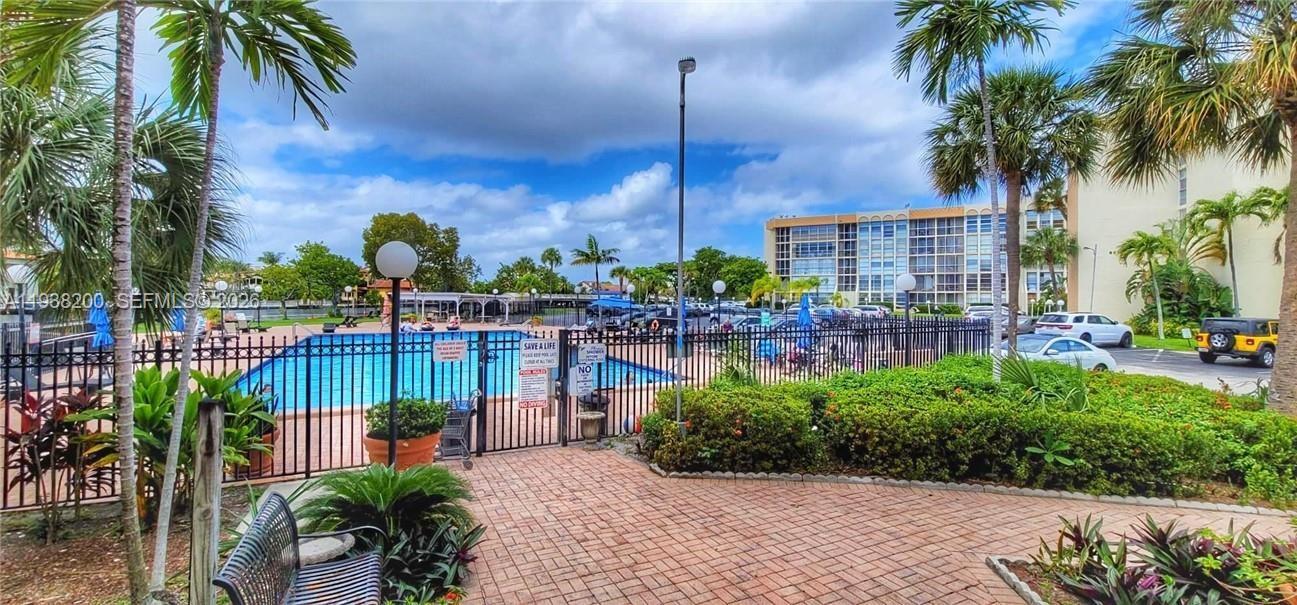 DESOTO PARK CONDO - Residential