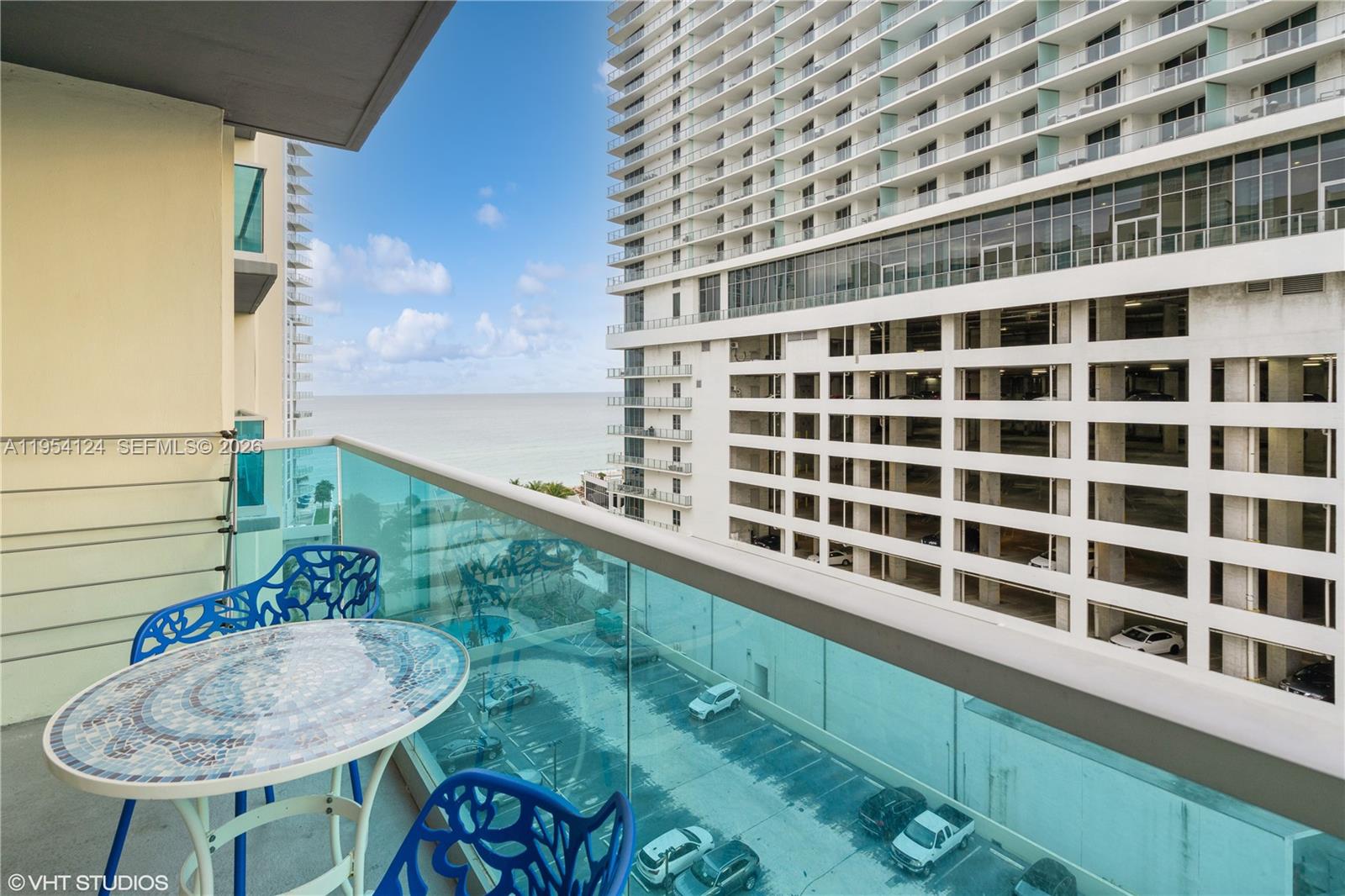 SIAN OCEAN RESIDENCES CON - Residential