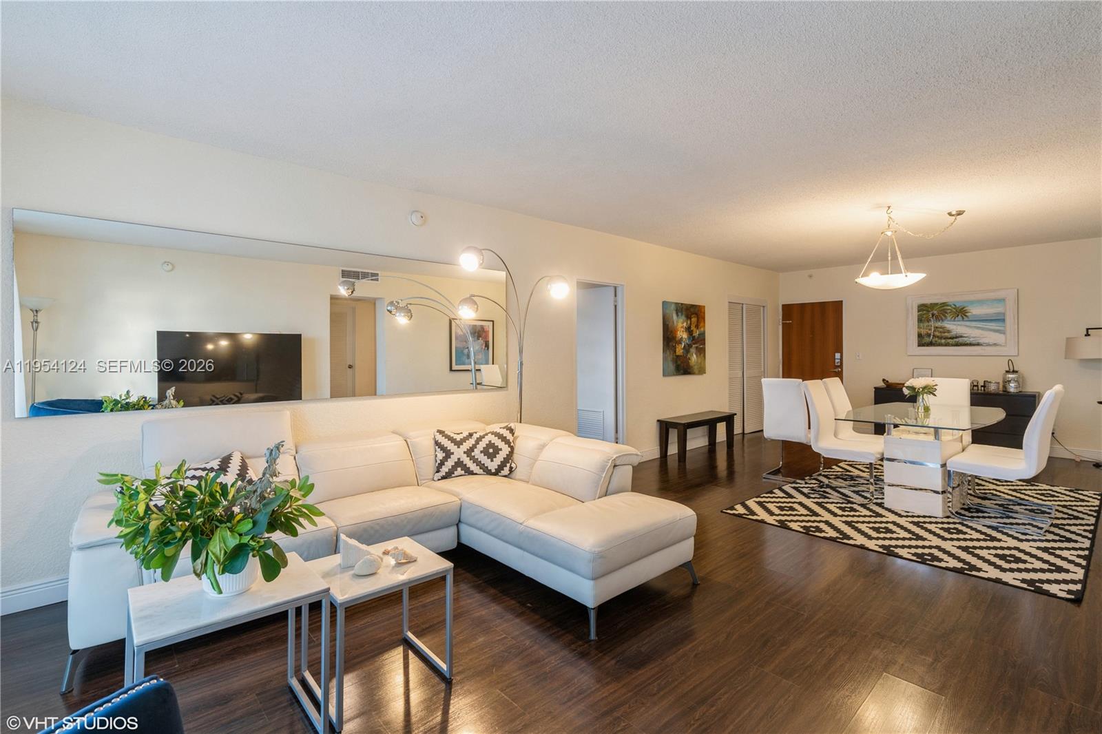 SIAN OCEAN RESIDENCES CON - Residential