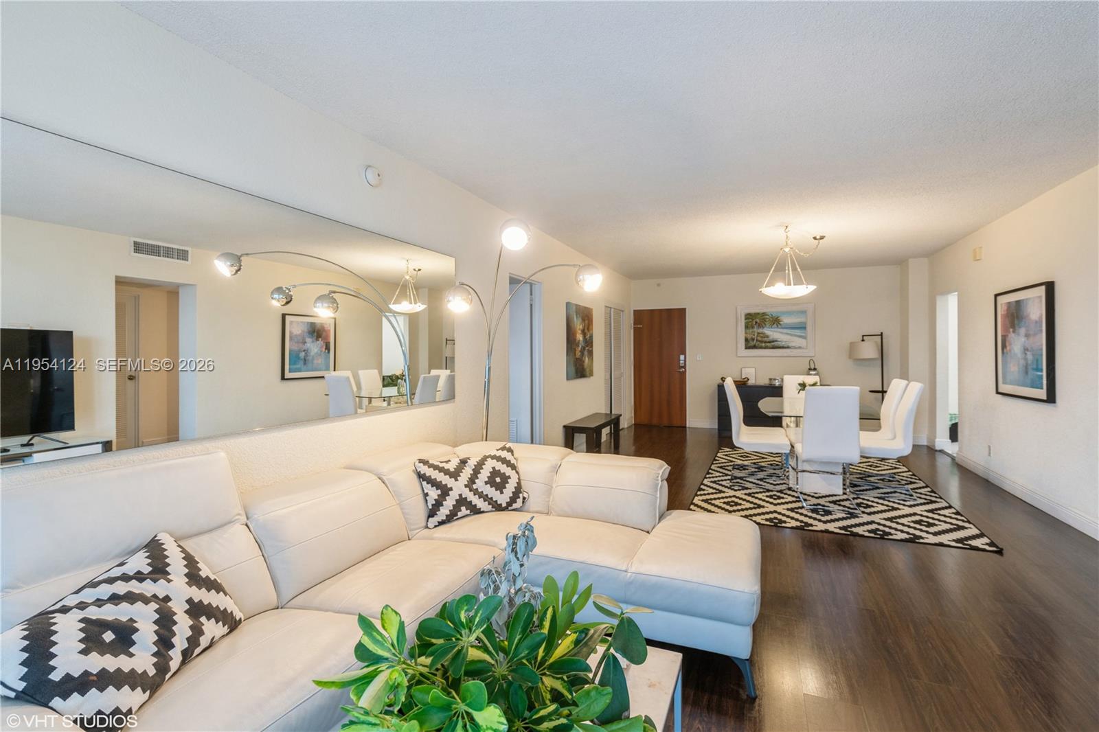 SIAN OCEAN RESIDENCES CON - Residential