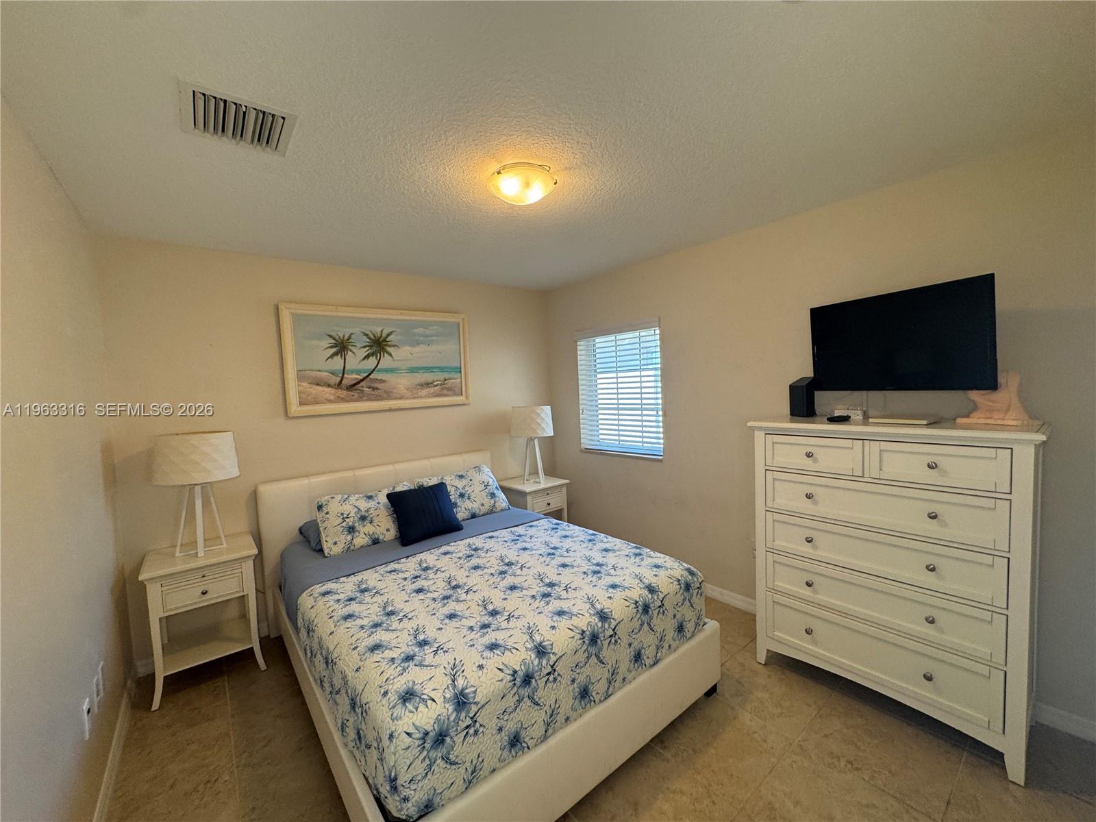 SANTA BARBARA ESTATES - Residential Lease